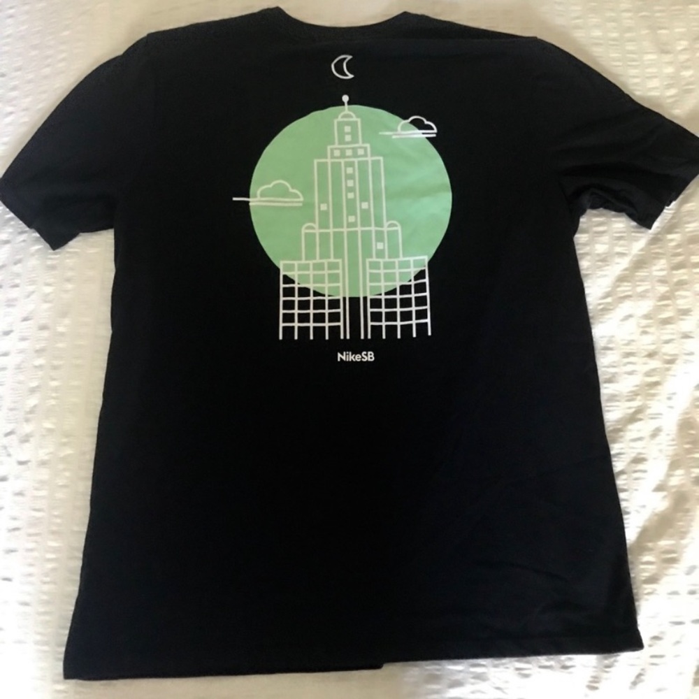 NikeSB Tee